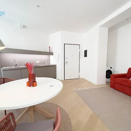 Slataper 12 Tirabora Short Rent Appartamento